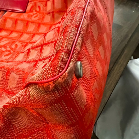 ❤️Chanel Red Travel Ligne Nylon Tote (unique color) - Picture 12 of 15